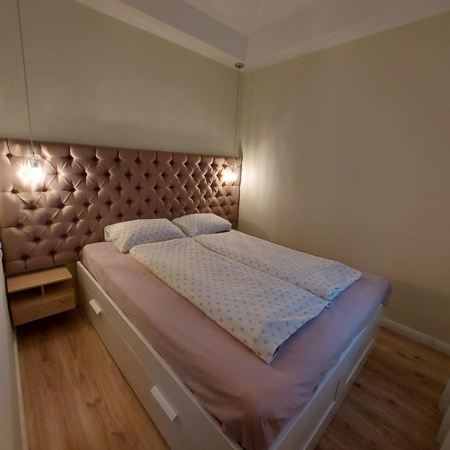 Ancsi Apartmant Кескемет Екстериор снимка